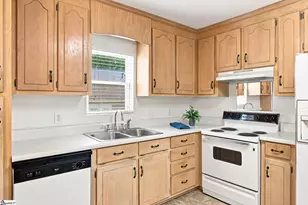 109 E St, Williamston, SC 29697 - Photo 15