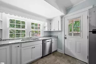 17 B Converse St, Greenville, SC 29607 - Photo 7