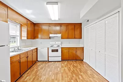 12 Birchview Street, Taylors, SC 29687 - Photo 7
