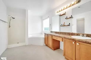 100 Maximus Dr, Greer, SC 29651 - Photo 7