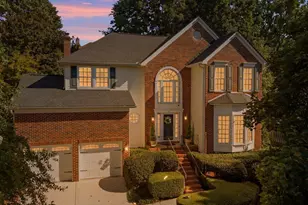 137 Timberleaf Dr, Duncan, SC 29334 - Photo 1