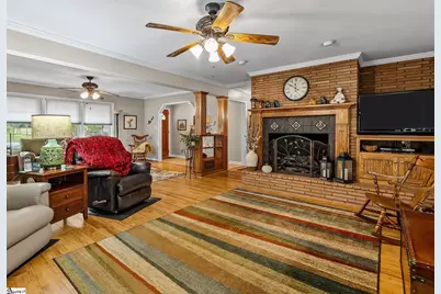 119 Longwood Drive, Spartanburg, SC 29301 - Photo 11