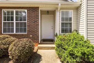 206 Woodruff Park Ln, Simpsonville, SC 29681 - Photo 3