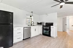 180 Hall Rd, Gaffney, SC 29340 - Photo 11