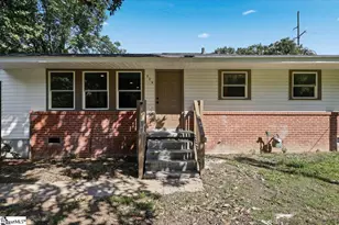 320 Langston Dr, Greenville, SC 29617 - Photo 3