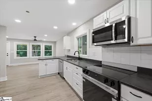 320 Langston Dr, Greenville, SC 29617 - Photo 11