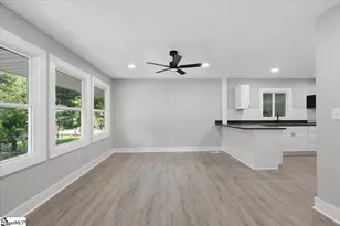 320 Langston Dr, Greenville, SC 29617 - Photo 7