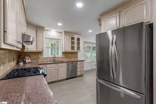 114 Gail Dr, Mauldin, SC 29662 - Photo 5