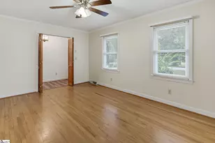 106 S Orchard Dr, Taylors, SC 29687 - Photo 11