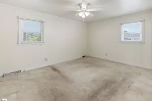 106 S Orchard Dr, Taylors, SC 29687 - Photo 23