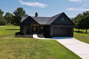 408 Edgewood Dr, Belton, SC 29627 - Photo 1