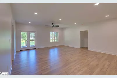 408 Edgewood Drive, Belton, SC 29627 - Photo 5