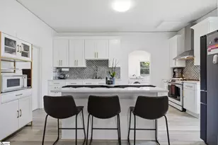 35 W 5th St, Greenville, SC 29611 - Photo 13