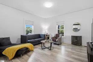 35 W 5th St, Greenville, SC 29611 - Photo 7