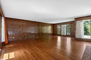 215 Rutledge Lake Rd, Greenville, SC 29617 - Photo 15
