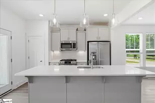 500 Round Rock Wy, Fountain Inn, SC 29644 - Photo 3
