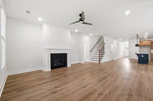 916 Hancy Ct, Woodruff, SC 29388 - Photo 11