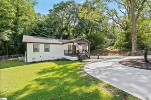 34 Pleasantdale Cir, Greenville, SC 29607 - Photo 1