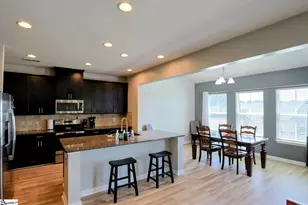 725 Ethridge Point, Boiling Springs, SC 29316 - Photo 5