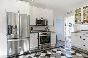 151 Buist Ave, Greenville, SC 29609 - Photo 13