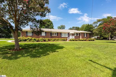 107 Morgan Circle, Simpsonville, SC 29681 - Photo 1