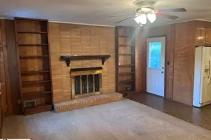 110 Avon Dr, Taylors, SC 29687 - Photo 9