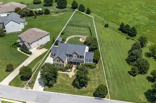 8 Scotts Bluff Dr, Simpsonville, SC 29681 - Photo 3