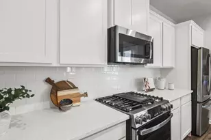124 Herrick Pl, Greenville, SC 29611 - Photo 5