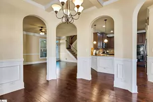 14 River Valley Ln, Greenville, SC 29605 - Photo 5