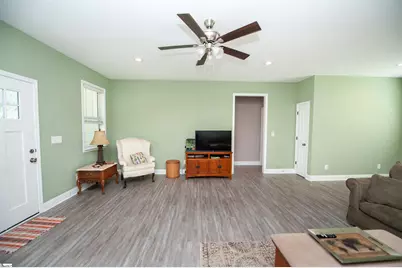 303 Saluda Street, Belton, SC 29627 - Photo 3