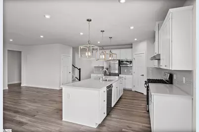 609 Vestrella Road, Greenville, SC 29605 - Photo 5