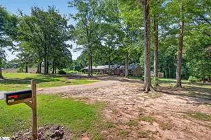 618 Racetrack Rd, Woodruff, SC 29388 - Photo 3