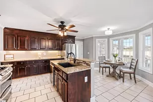 209 Legacy Farm Dr, Fountain Inn, SC 29644 - Photo 11