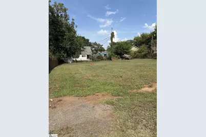17 6th Avenue, Greenville, SC 29609 - Photo 3