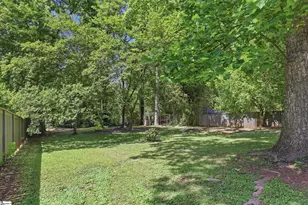 321 Ridgecrest Dr, Greenville, SC 29609 - Photo 21