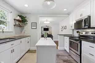 321 Ridgecrest Dr, Greenville, SC 29609 - Photo 11