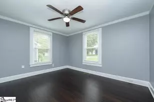 105 E Bearden St, Greer, SC 29651 - Photo 13