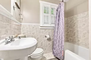 501 N B St, Easley, SC 29640 - Photo 29