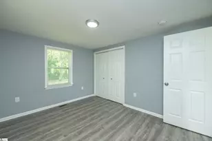 300 Cedar Springs Rd, Spartanburg, SC 29302 - Photo 21