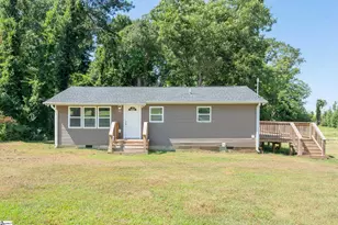 300 Cedar Springs Rd, Spartanburg, SC 29302 - Photo 1