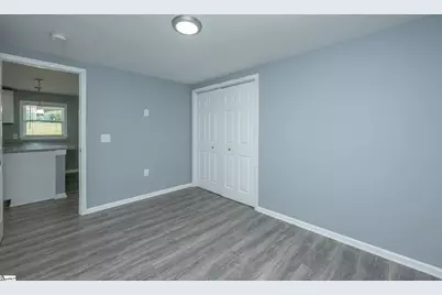300 Cedar Springs Road, Spartanburg, SC 29302 - Photo 27