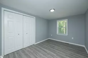 300 Cedar Springs Rd, Spartanburg, SC 29302 - Photo 25