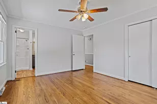 706 W Lee Rd, Taylors, SC 29687 - Photo 17