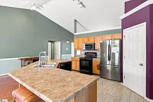 28 Picardy Dr, Greenville, SC 29605 - Photo 11