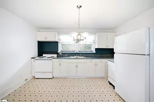100 Sunset Dr, Roebuck, SC 29376 - Photo 7