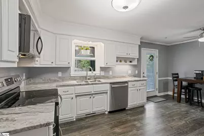 15 Morningdale Drive, Travelers Rest, SC 29690 - Photo 17