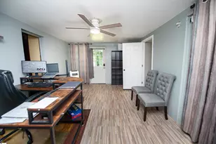 695 Main St, Wellford, SC 29385 - Photo 15
