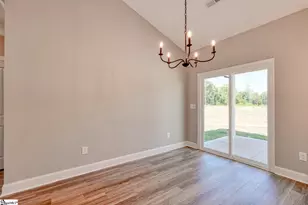 366 E Boundary Dr, Spartanburg, SC 29303 - Photo 11
