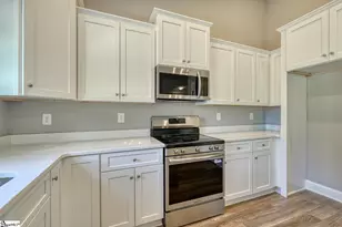 366 E Boundary Dr, Spartanburg, SC 29303 - Photo 15