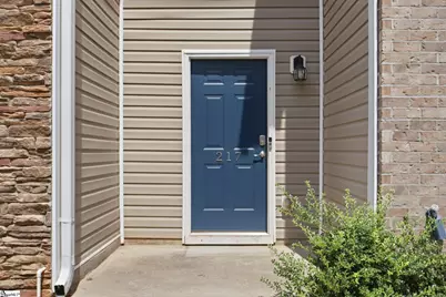 217 Southridge Court, Easley, SC 29642 - Photo 3